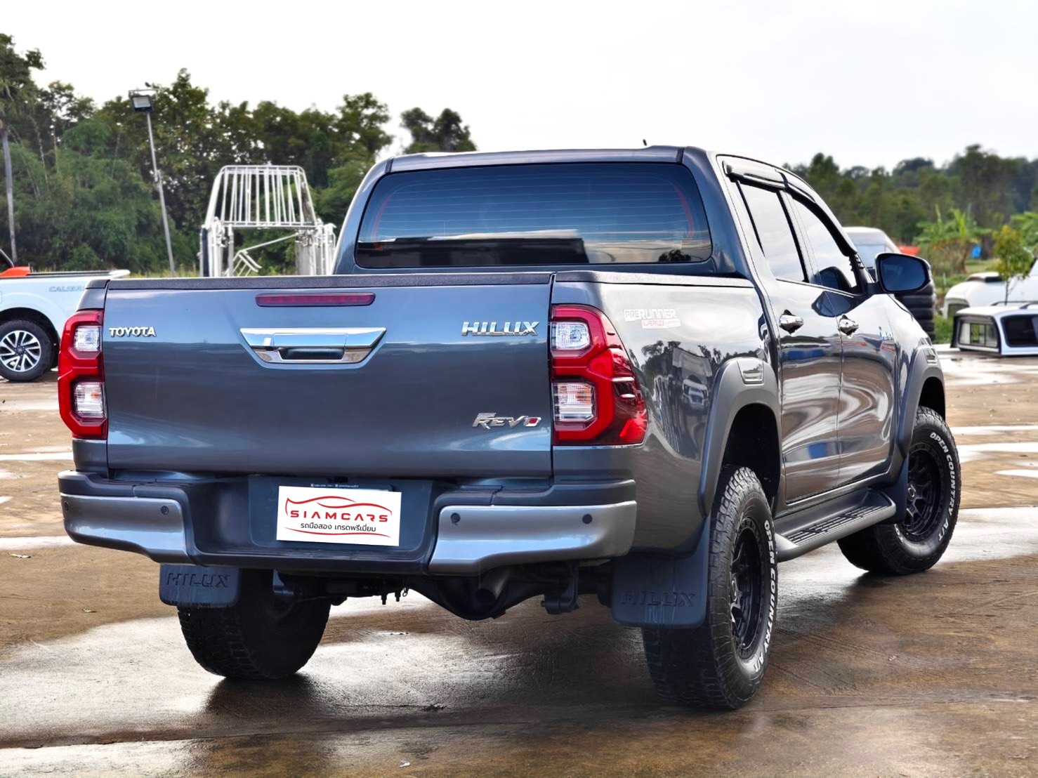 Toyota Hilux Revo Double Cab 2.4 Mid Prerunner AT 2023