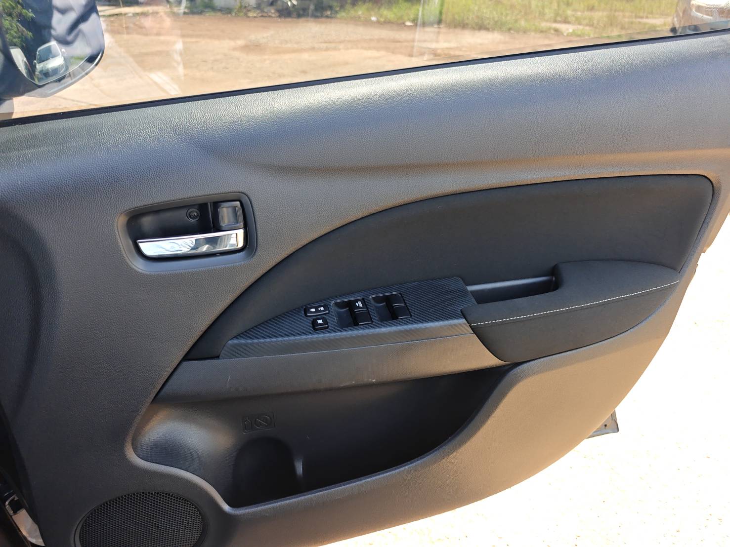 Mitsubishi Attrage 1.2 Active Dynamic Shield Sedan AT 2024