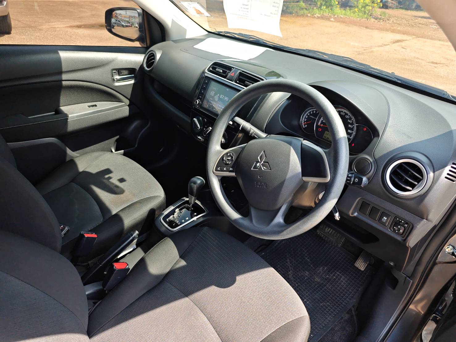 Mitsubishi Attrage 1.2 Active Dynamic Shield Sedan AT 2024