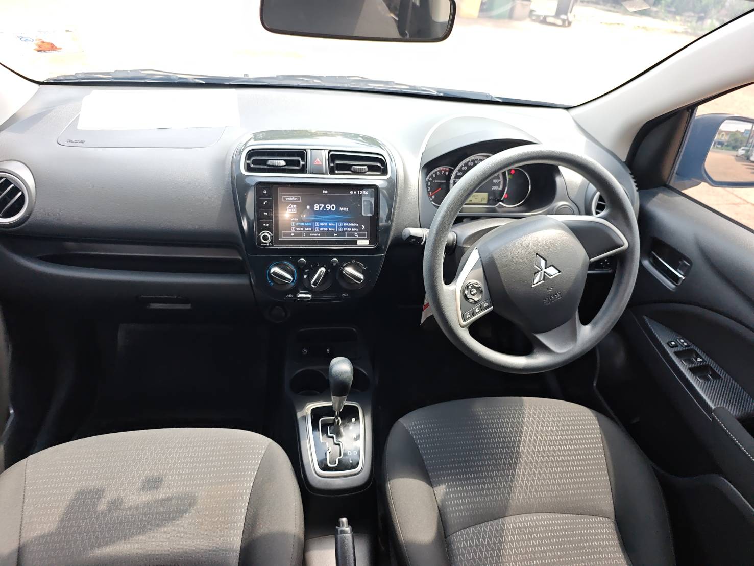 Mitsubishi Attrage 1.2 Active Dynamic Shield Sedan AT 2024