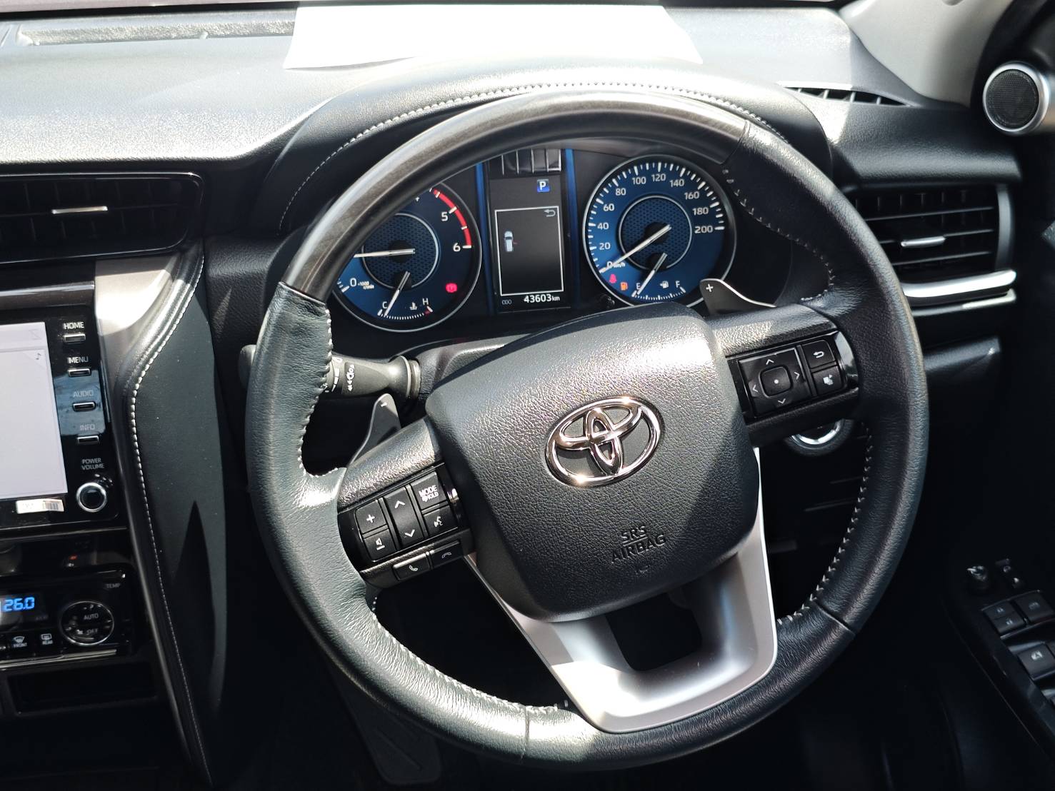 Toyota Fortuner 2.4 G SUV AT 2022