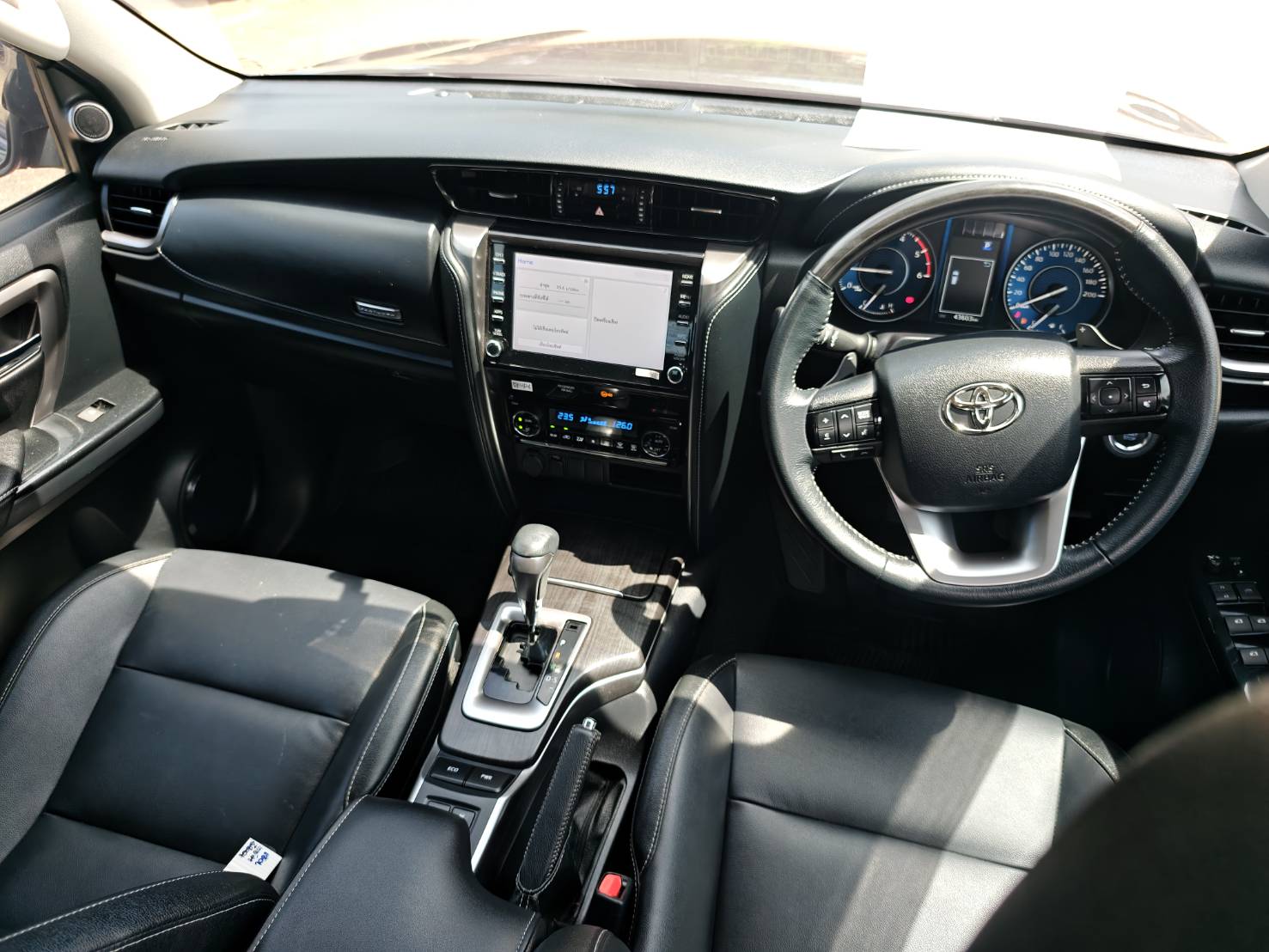 Toyota Fortuner 2.4 G SUV AT 2022
