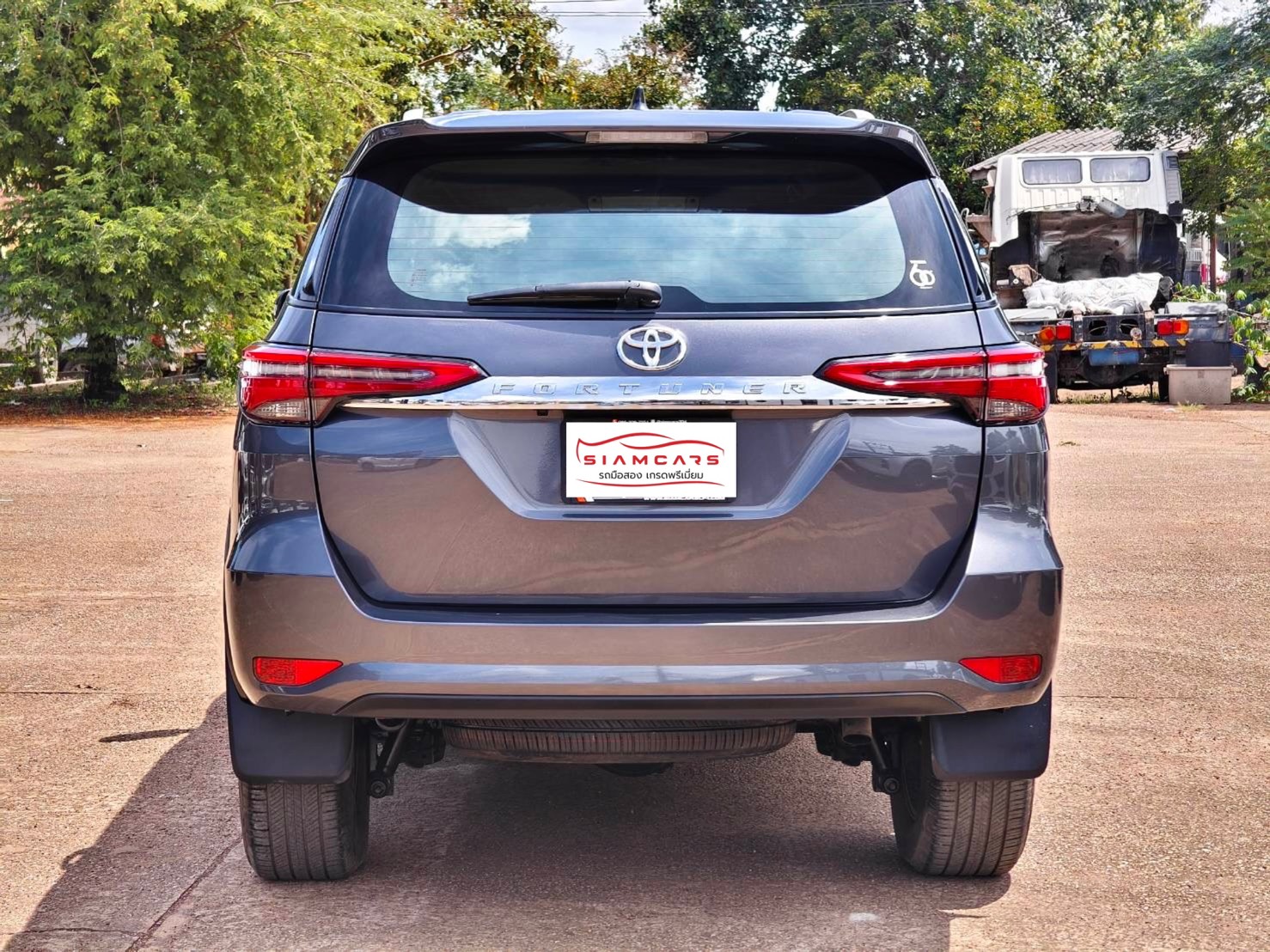 Toyota Fortuner 2.4 G SUV AT 2022