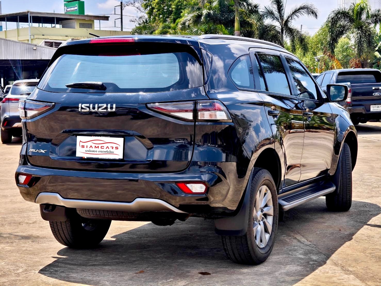 ISUZU MU-X 1.9 Luxury 2WD SUV AT 2022