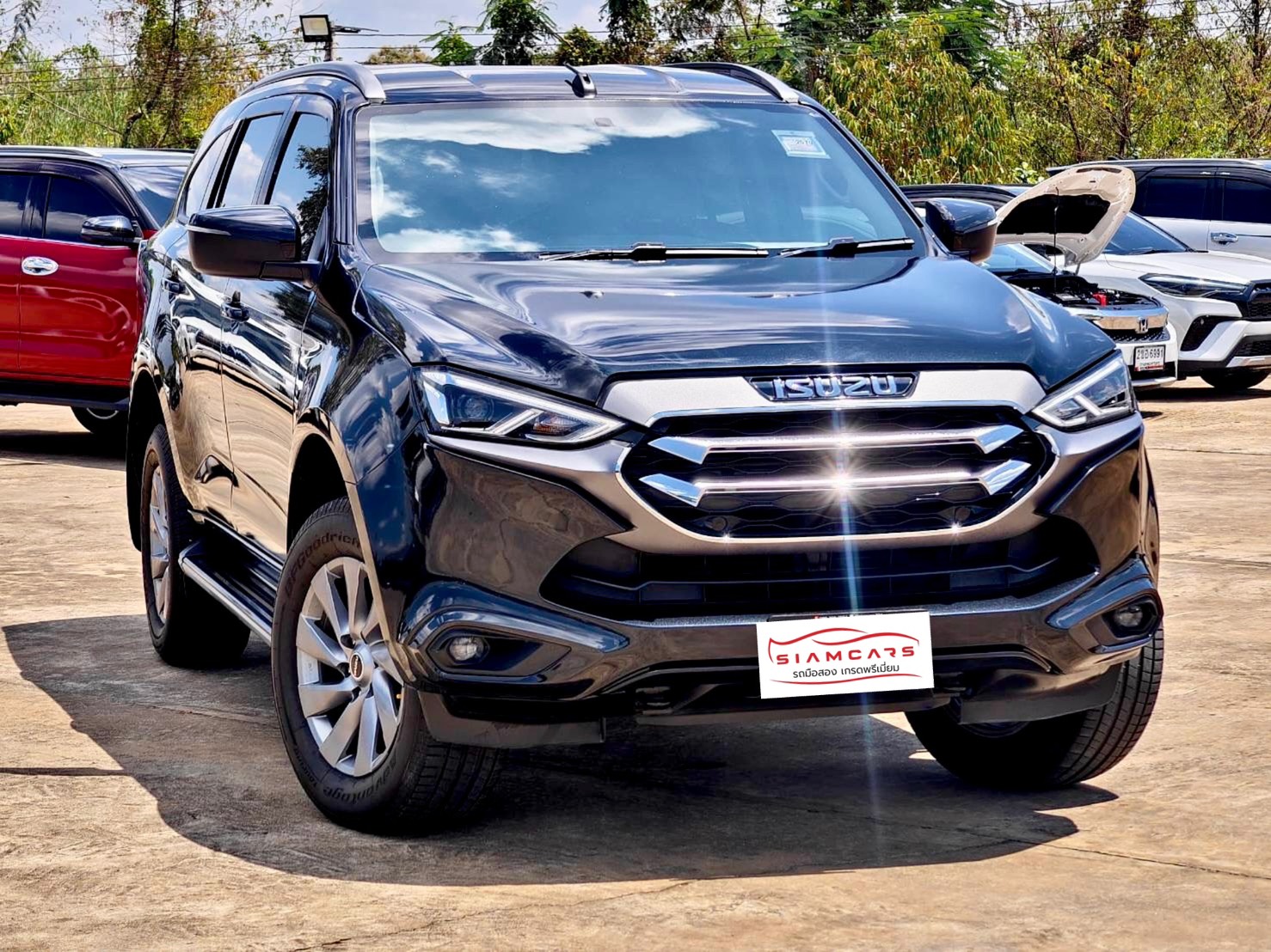 ISUZU MU-X 1.9 Luxury 2WD SUV AT 2022