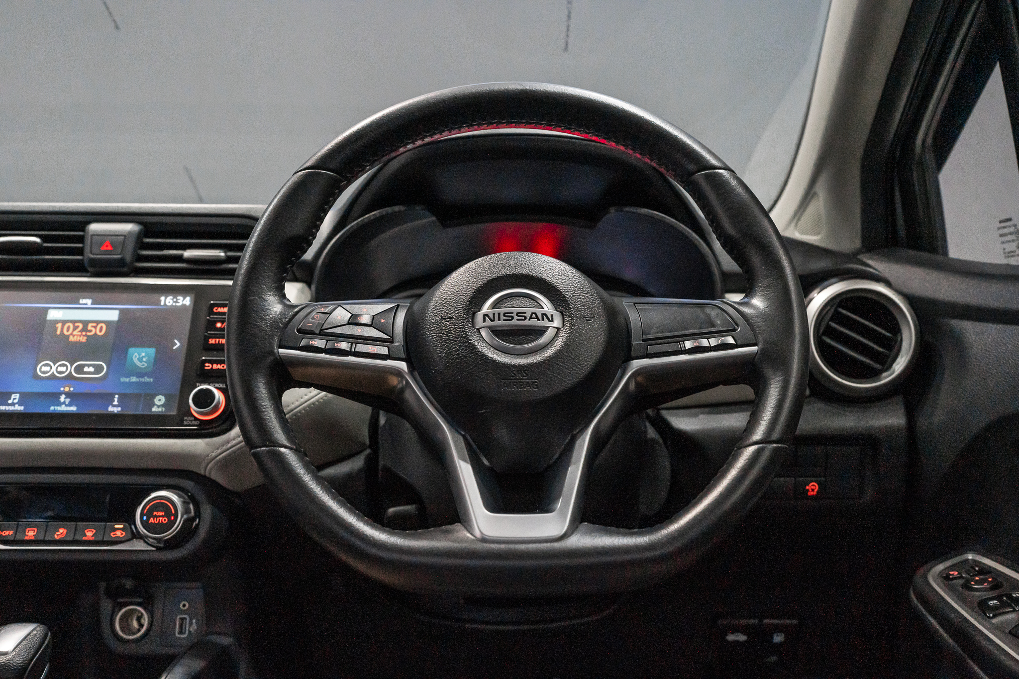 Nissan Almera Turbo 1.0 V Sedan AT 2022