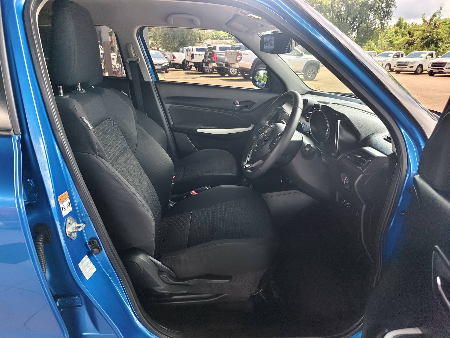 Suzuki Swift 1.2 GXL Hatchback AT 2019