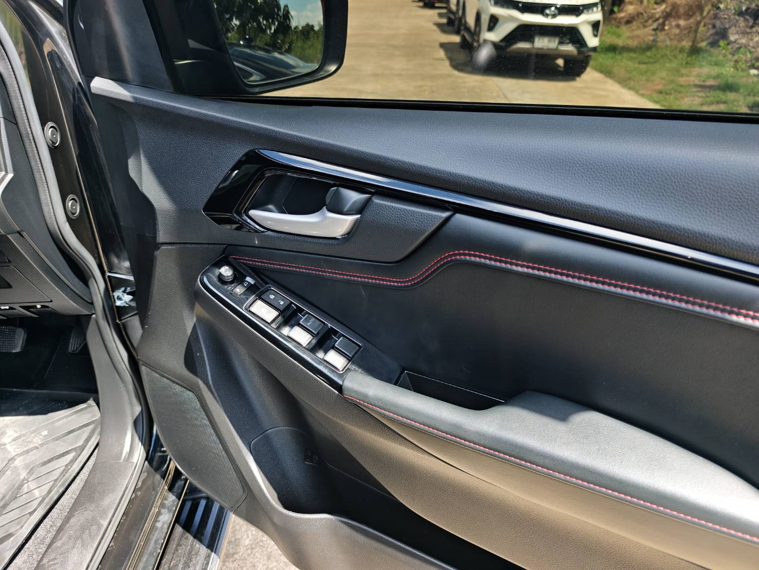 Isuzu D-Max All New Blue Power Cab-4 Hi-Lander 1.9 Ddi X-series AT 2022