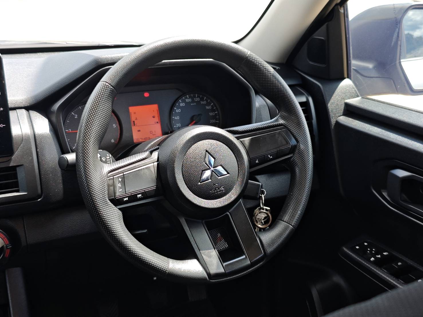 Mitsubishi Triton All New Double Cab 2.4 Plus Pro MT 2024