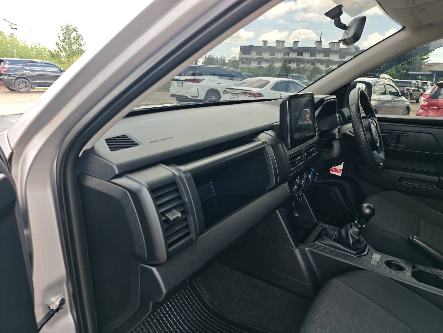 Mitsubishi Triton All New Double Cab 2.4 Plus Pro MT 2024
