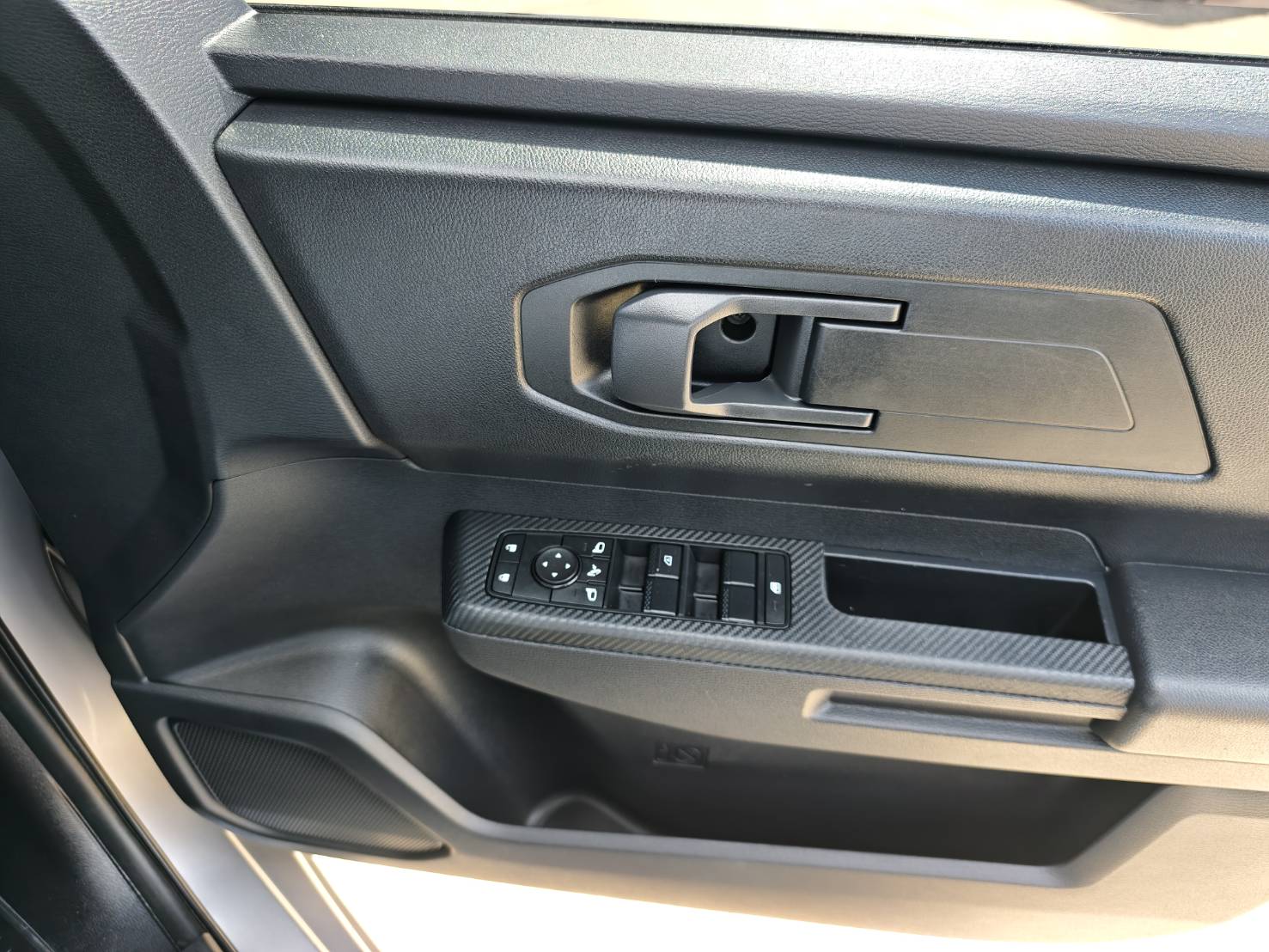 Mitsubishi Triton All New Double Cab 2.4 Plus Pro MT 2024