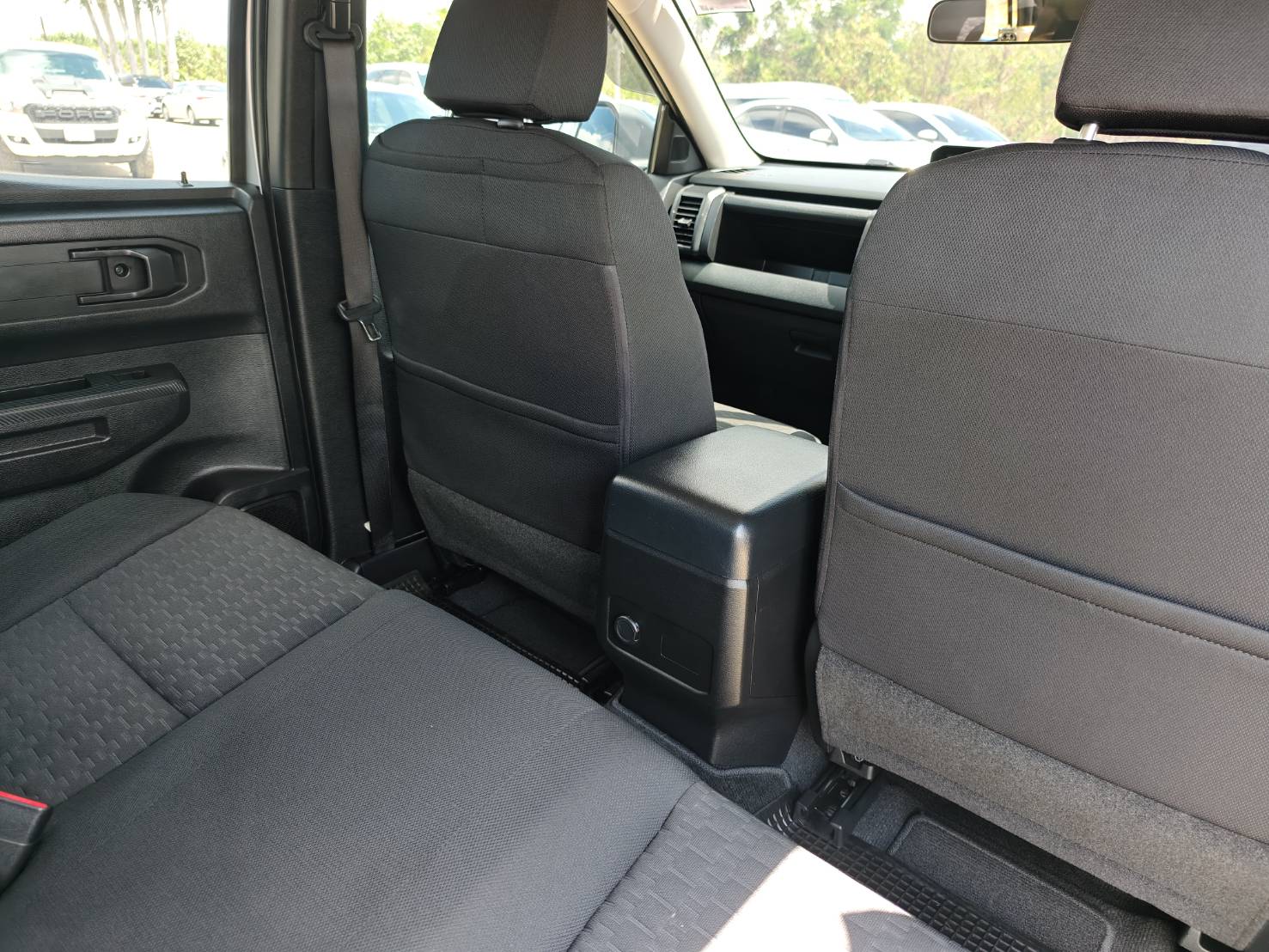 Mitsubishi Triton All New Double Cab 2.4 Plus Pro MT 2024