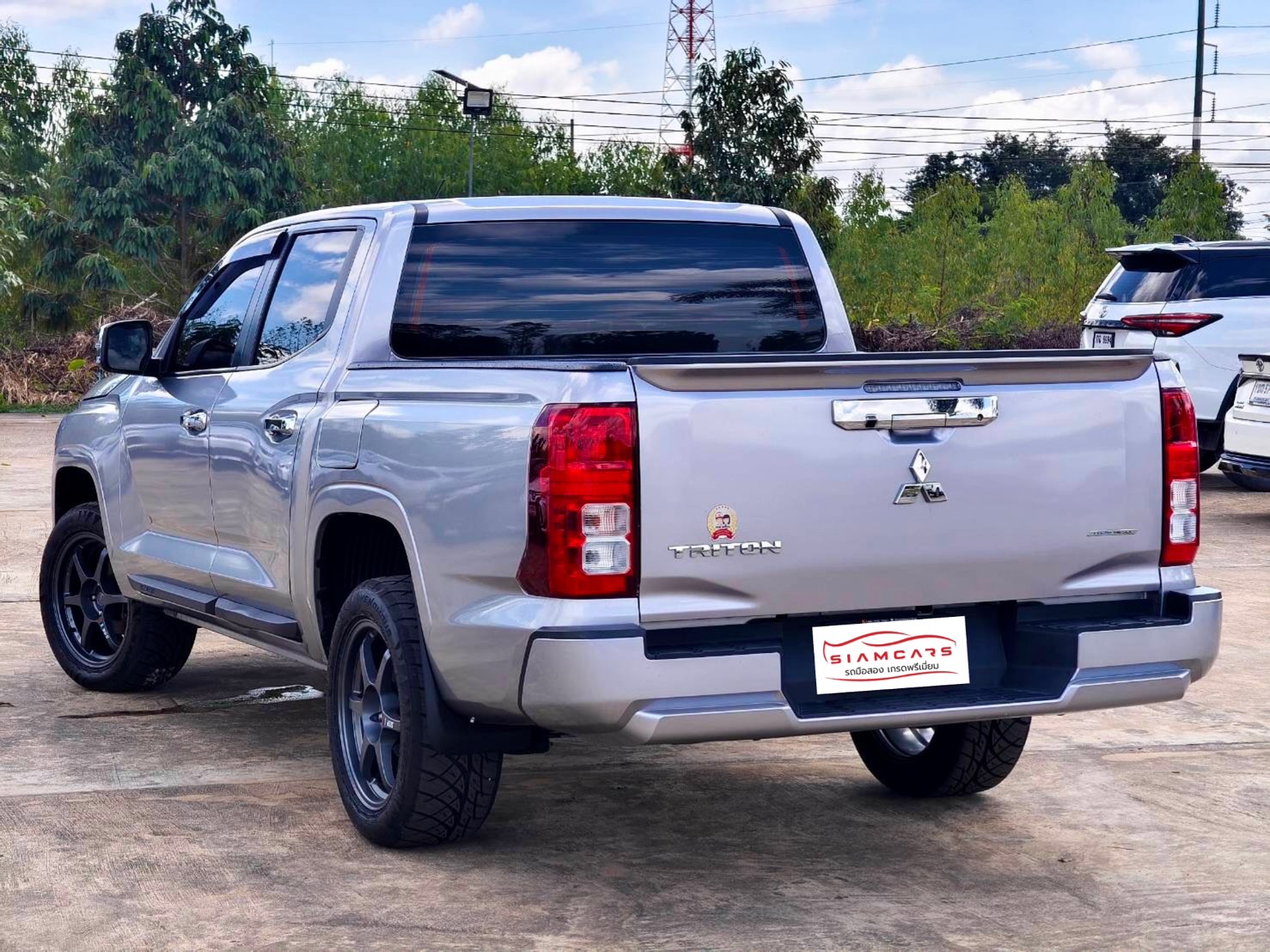 Mitsubishi Triton All New Double Cab 2.4 Plus Pro MT 2024