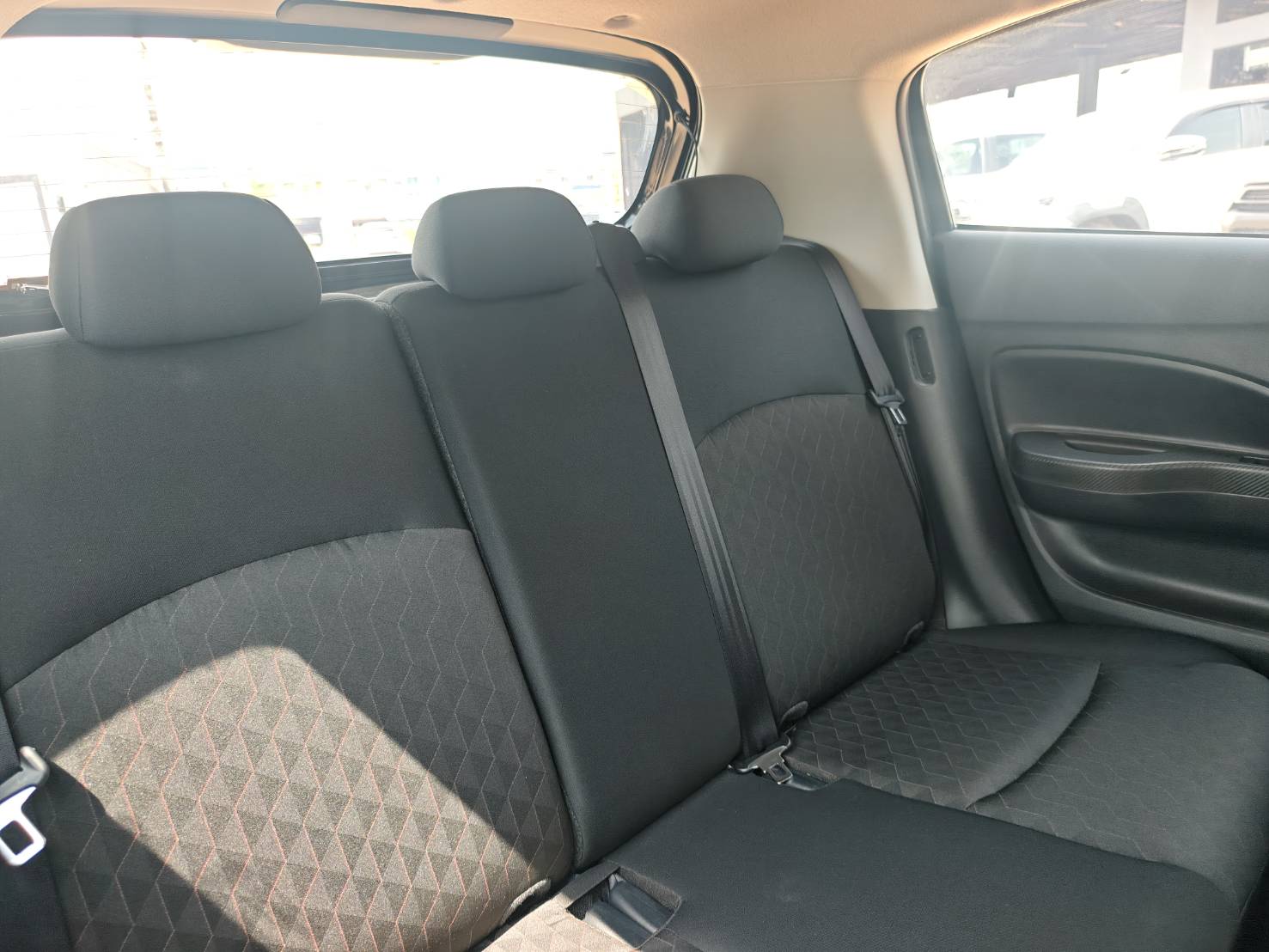 Mitsubishi Mirage 1.2 Active Dynamic Shield Sedan AT 2024