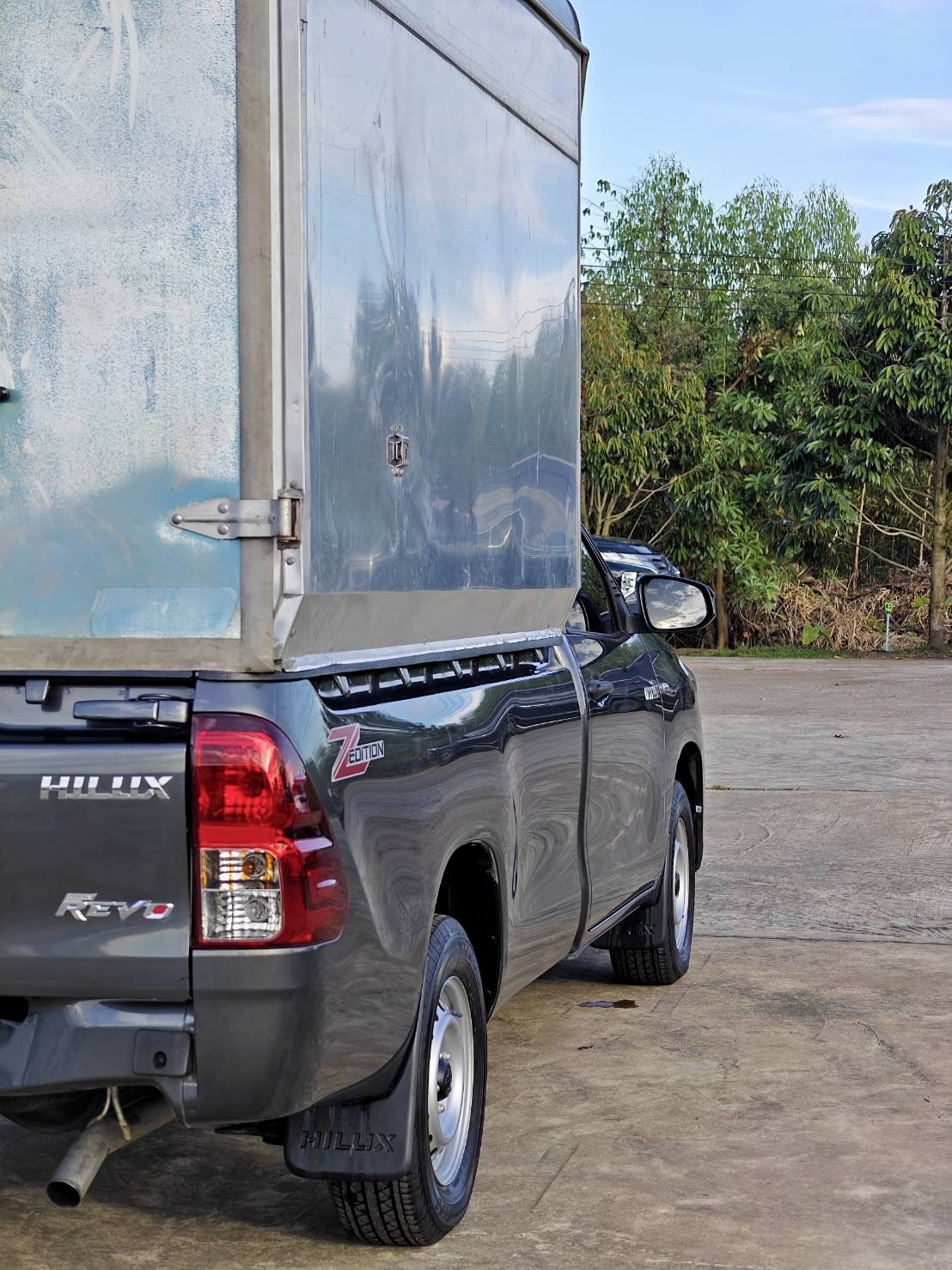 Toyota Hilux Revo 2.4 Entry Z Edition Single Cad MT 2022