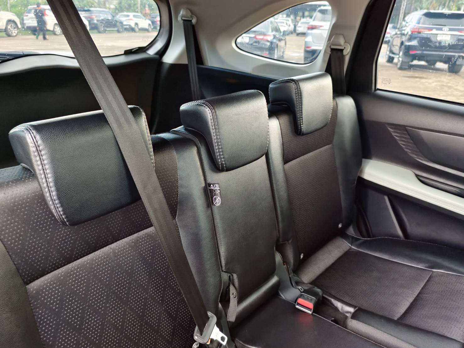 Toyota Veloz 1.5 Smart SUV AT 2023
