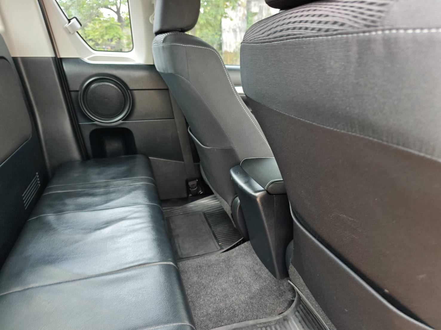 Toyota Hilux Revo Smart Cab 2.4 Mid Z Edition AT 2020