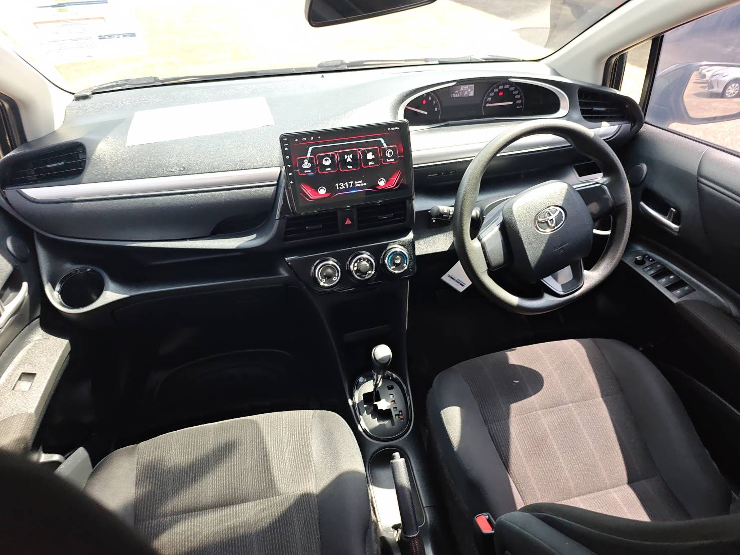 Toyota Sienta 1.5 G SUV AT 2020