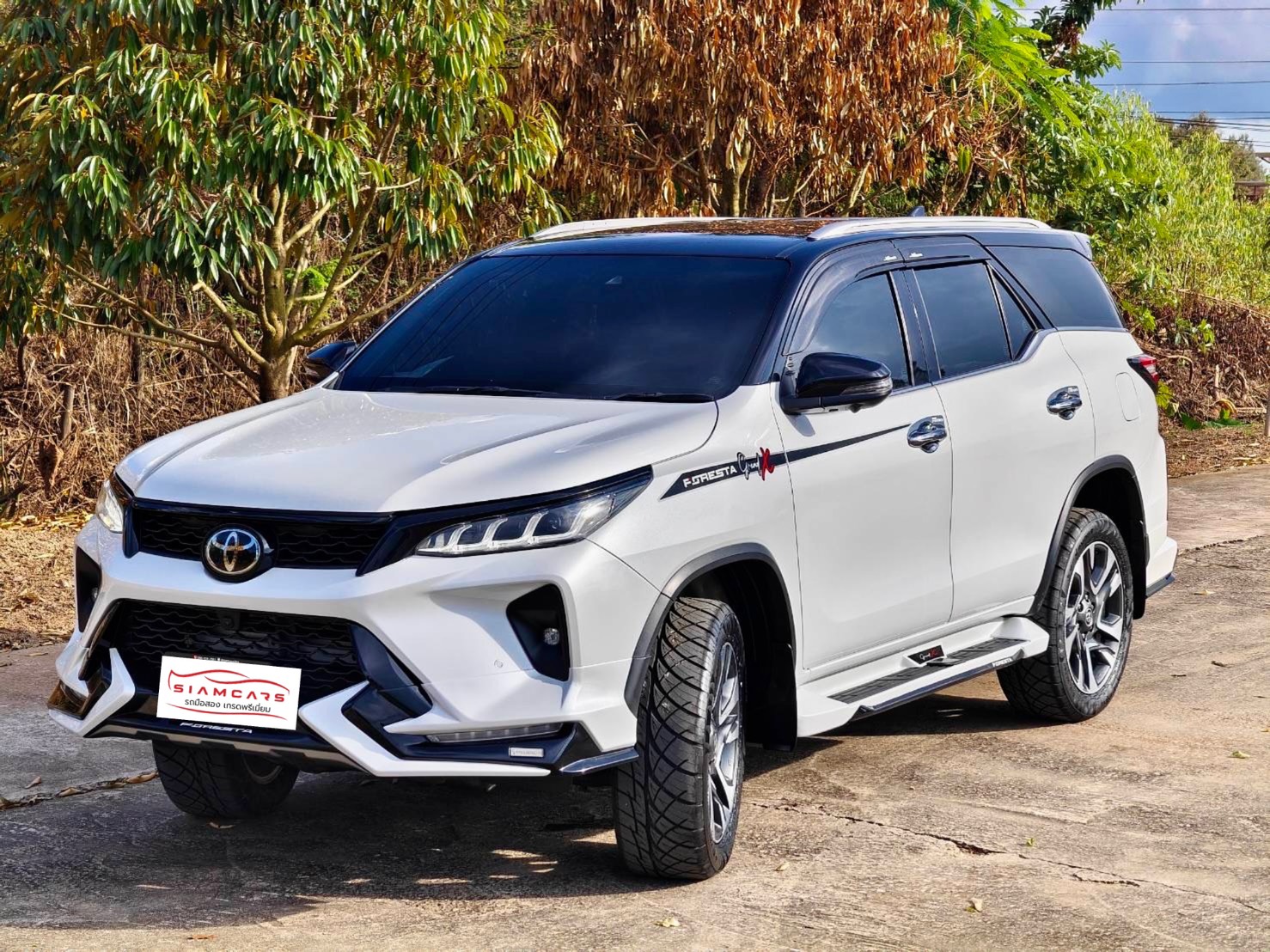 Toyota Fortuner 2.4 Legender 4WD SUV AT 2023