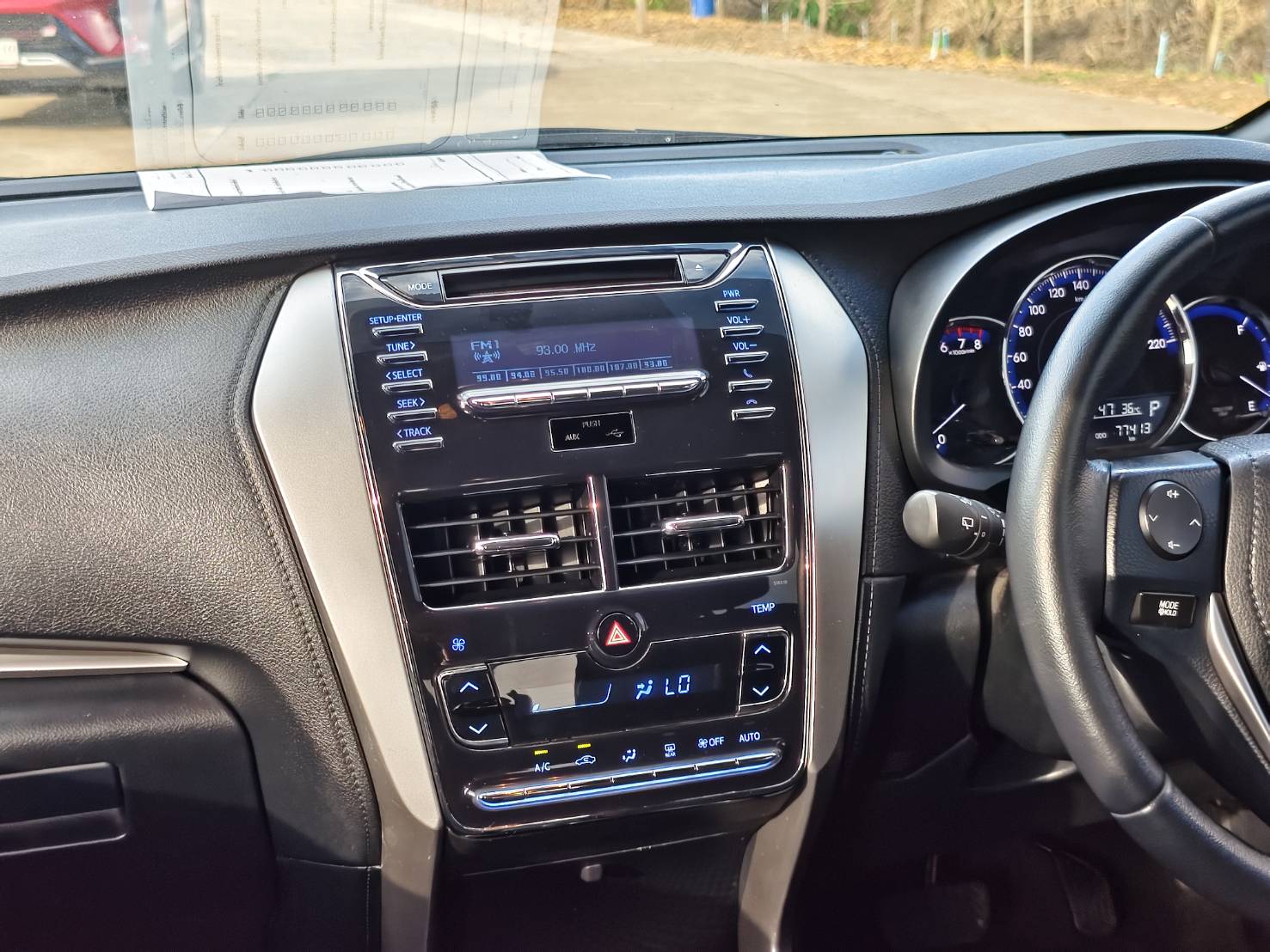 Toyota Yaris 1.2 G Hatchback AT 2018
