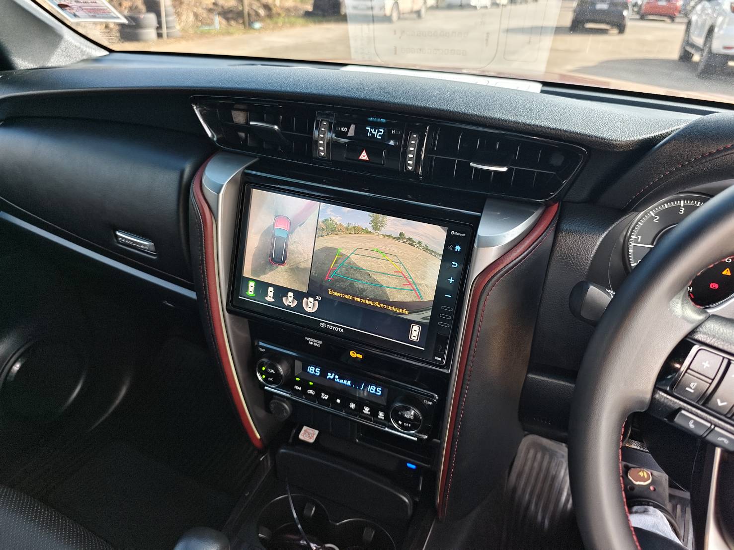 Toyota Fortuner 2.4 Legender SUV AT 2021