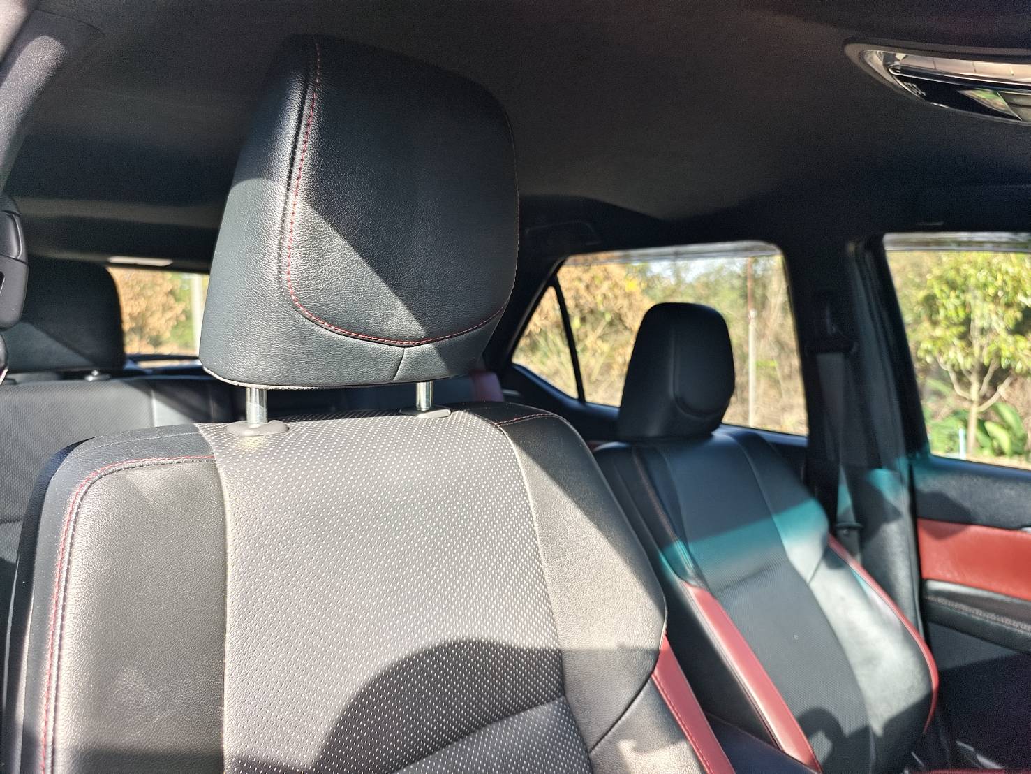 Toyota Fortuner 2.4 Legender SUV AT 2021