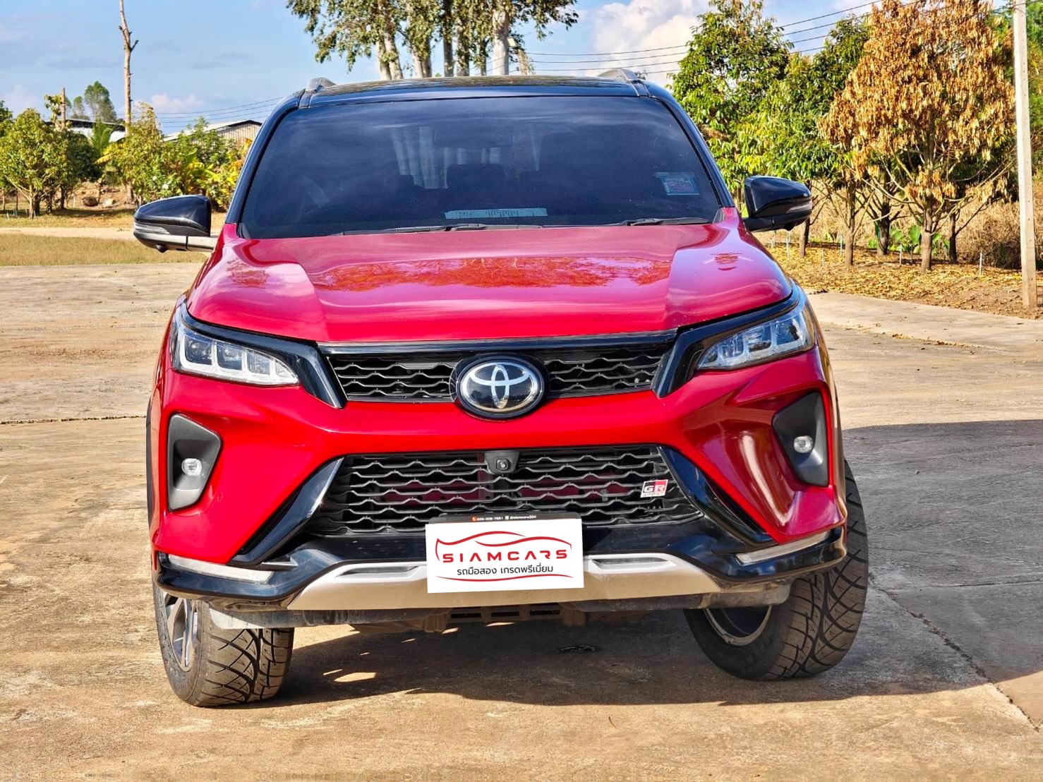 Toyota Fortuner 2.4 Legender SUV AT 2021