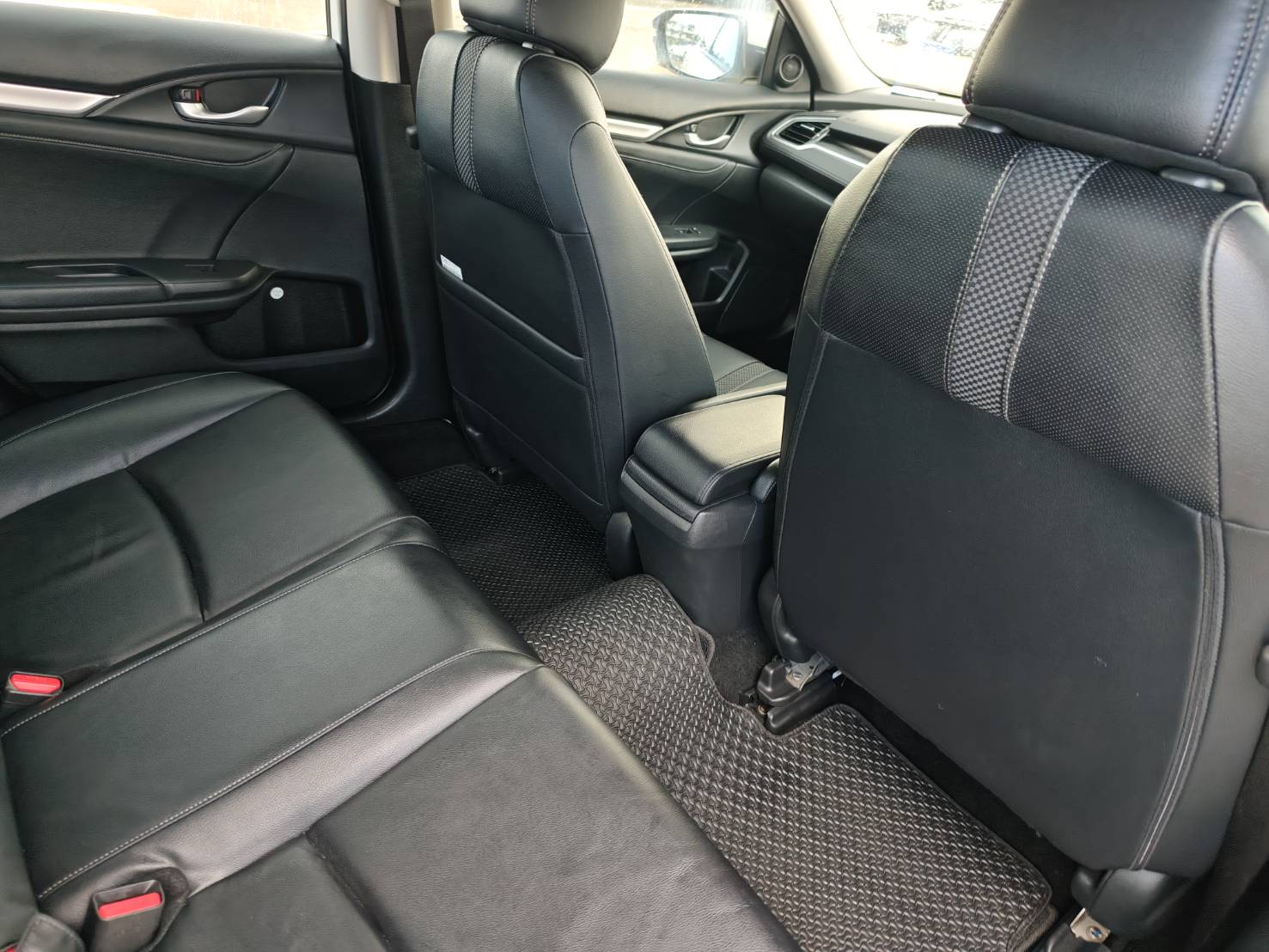 Honda Civic 1.8 EL Sedan AT 2021