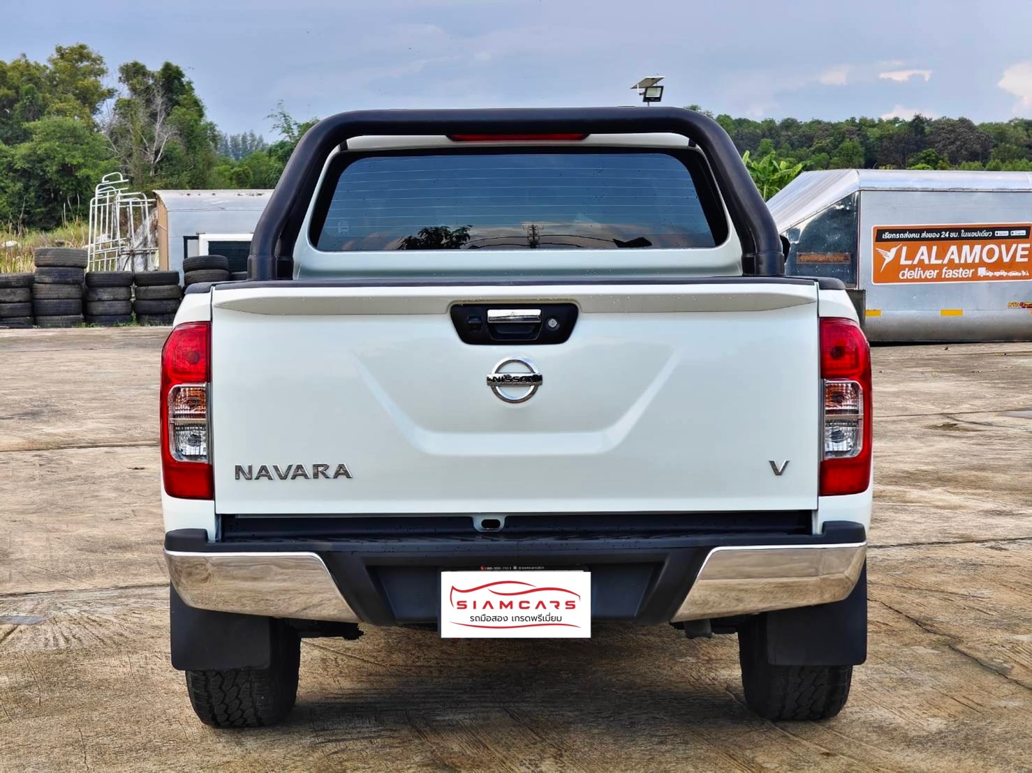 Nissan NP300 Navara King Cab 2.5 V Calibre AT 2018