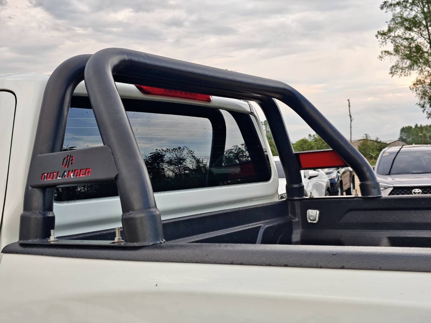Nissan NP300 Navara King Cab 2.5 V Calibre AT 2018