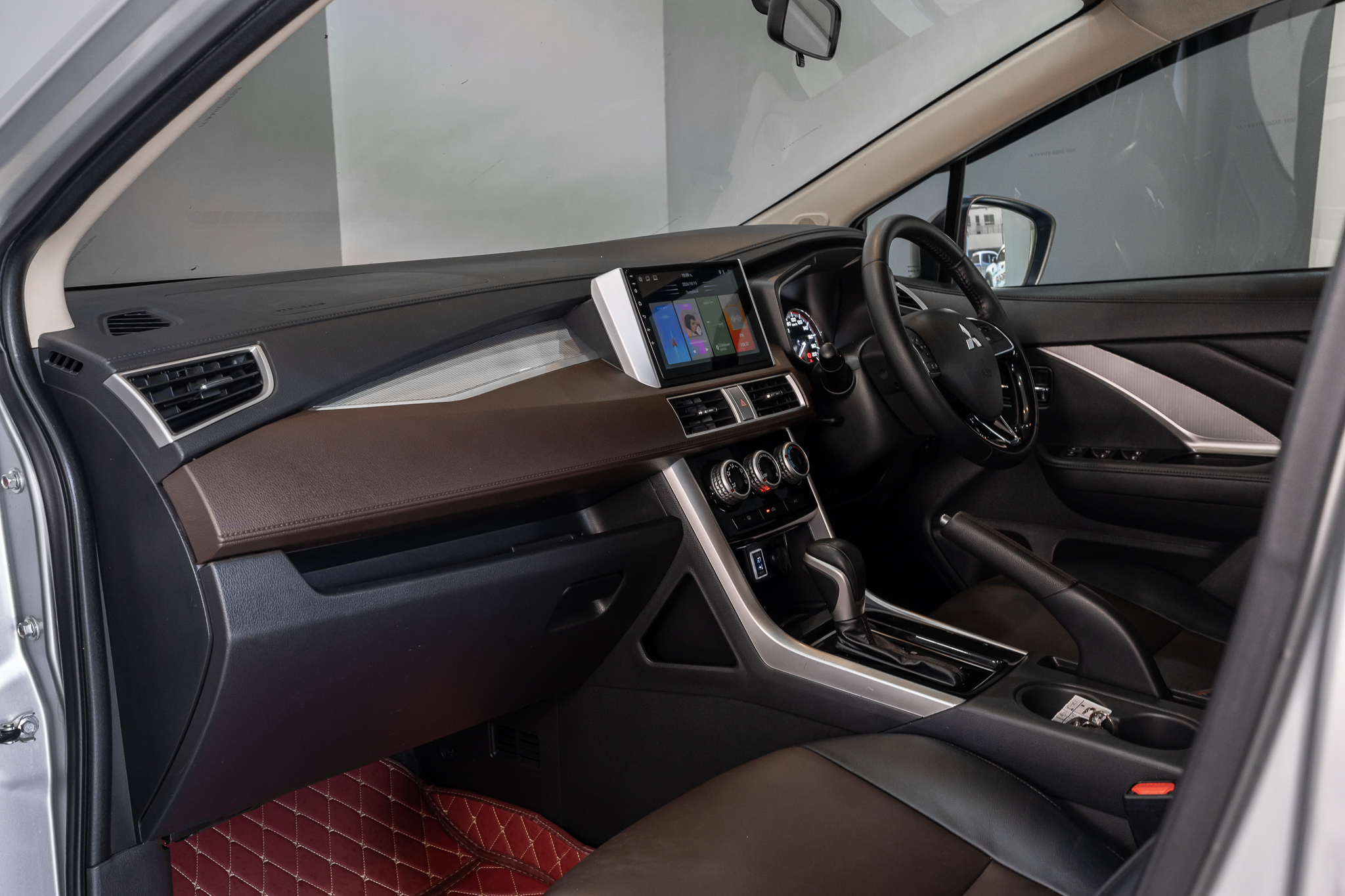 Mitsubishi Xpander 1.5 Cross SUV AT ปี 2021