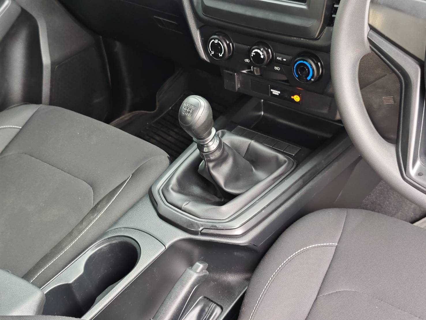 Isuzu D-Max All New Blue Power Spacecab 1.9 Ddi S MT 2021