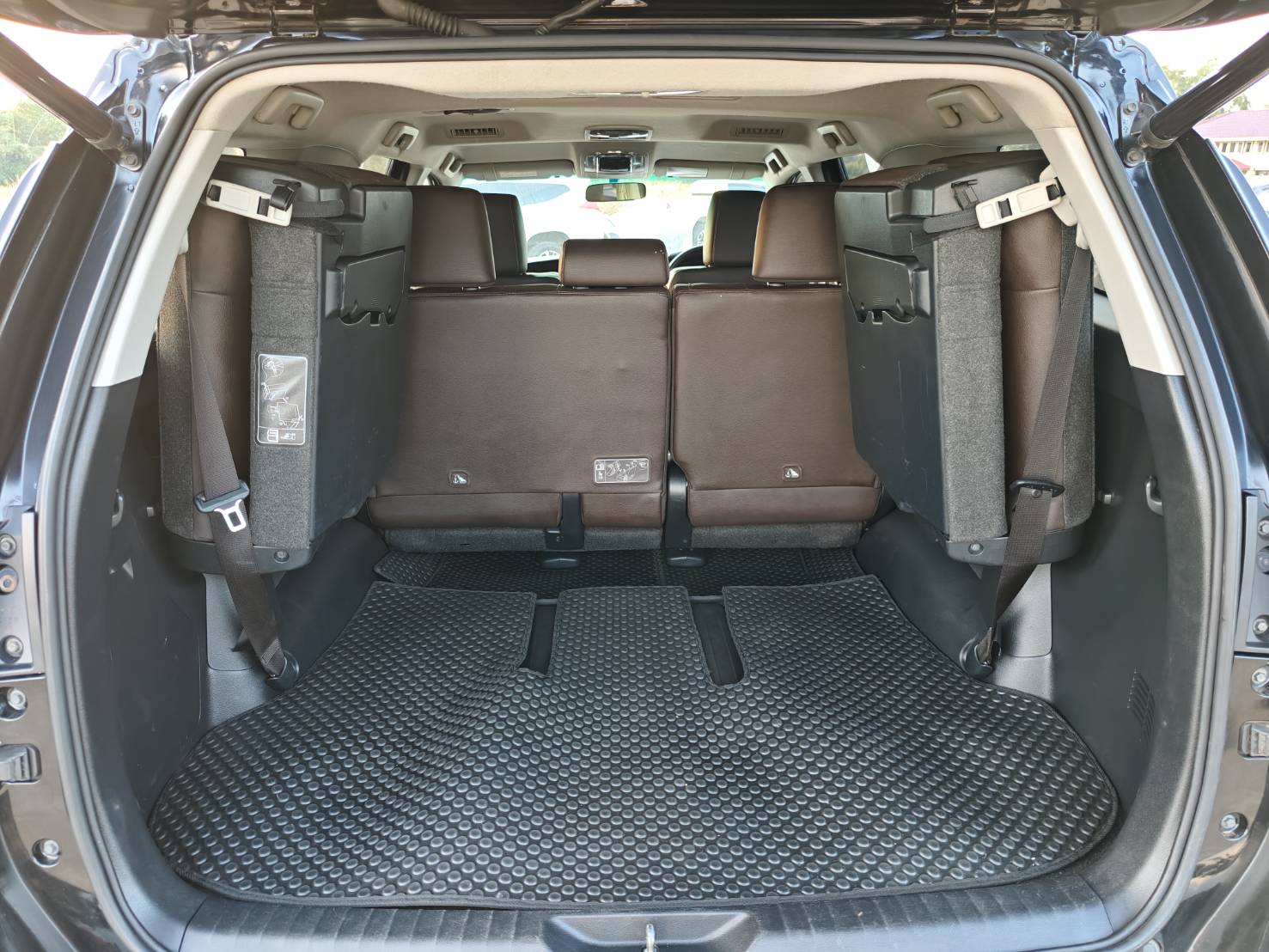 Toyota Fortuner 2.8 V SUV AT 2017