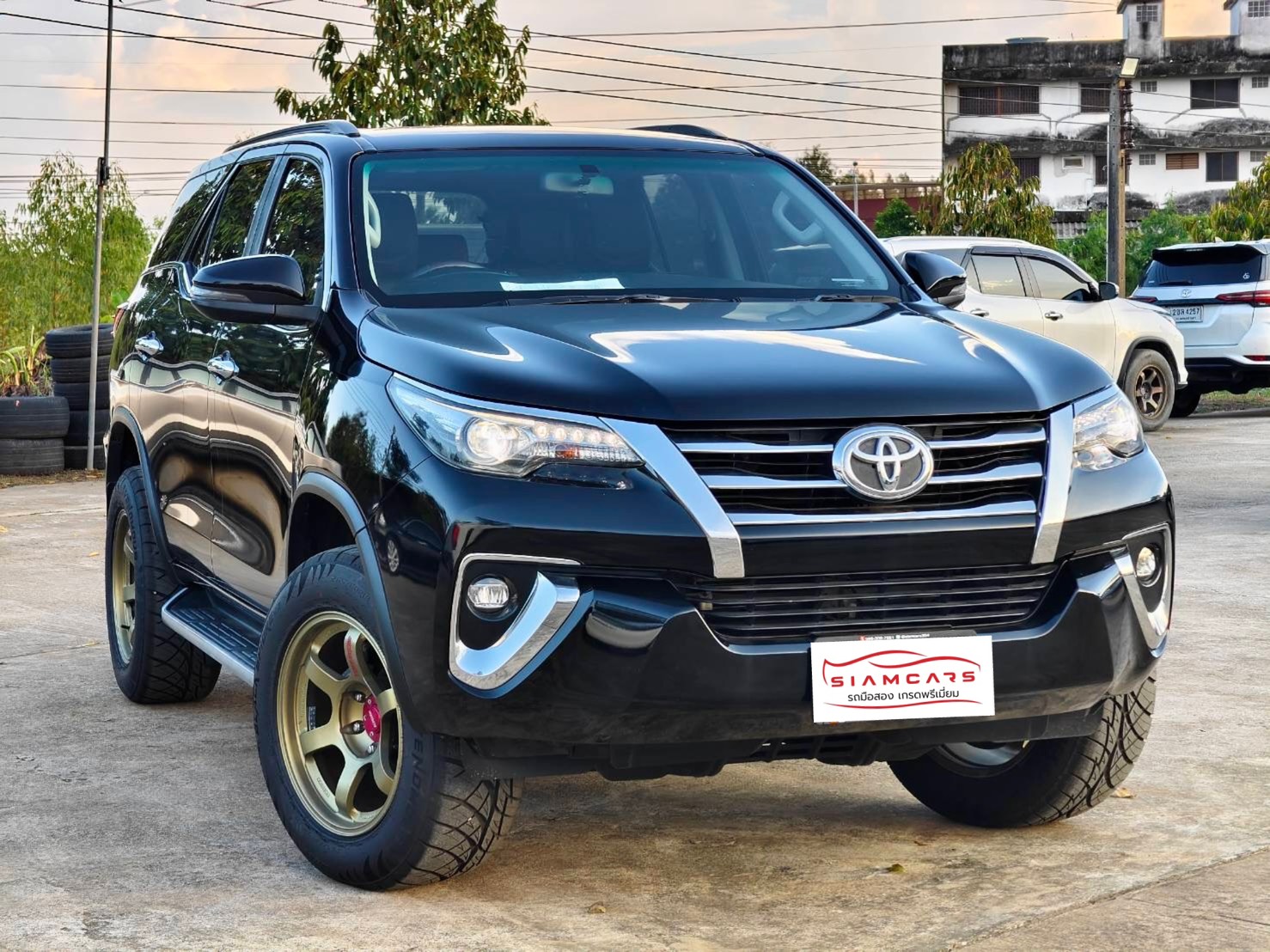 Toyota Fortuner 2.8 V SUV AT 2017